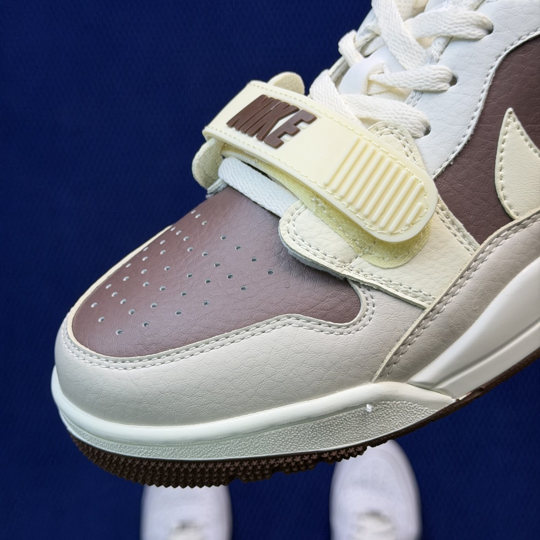 aj312系列 第105色！低帮 米白棕货号:IV3217-211 尺码:36-46带半码