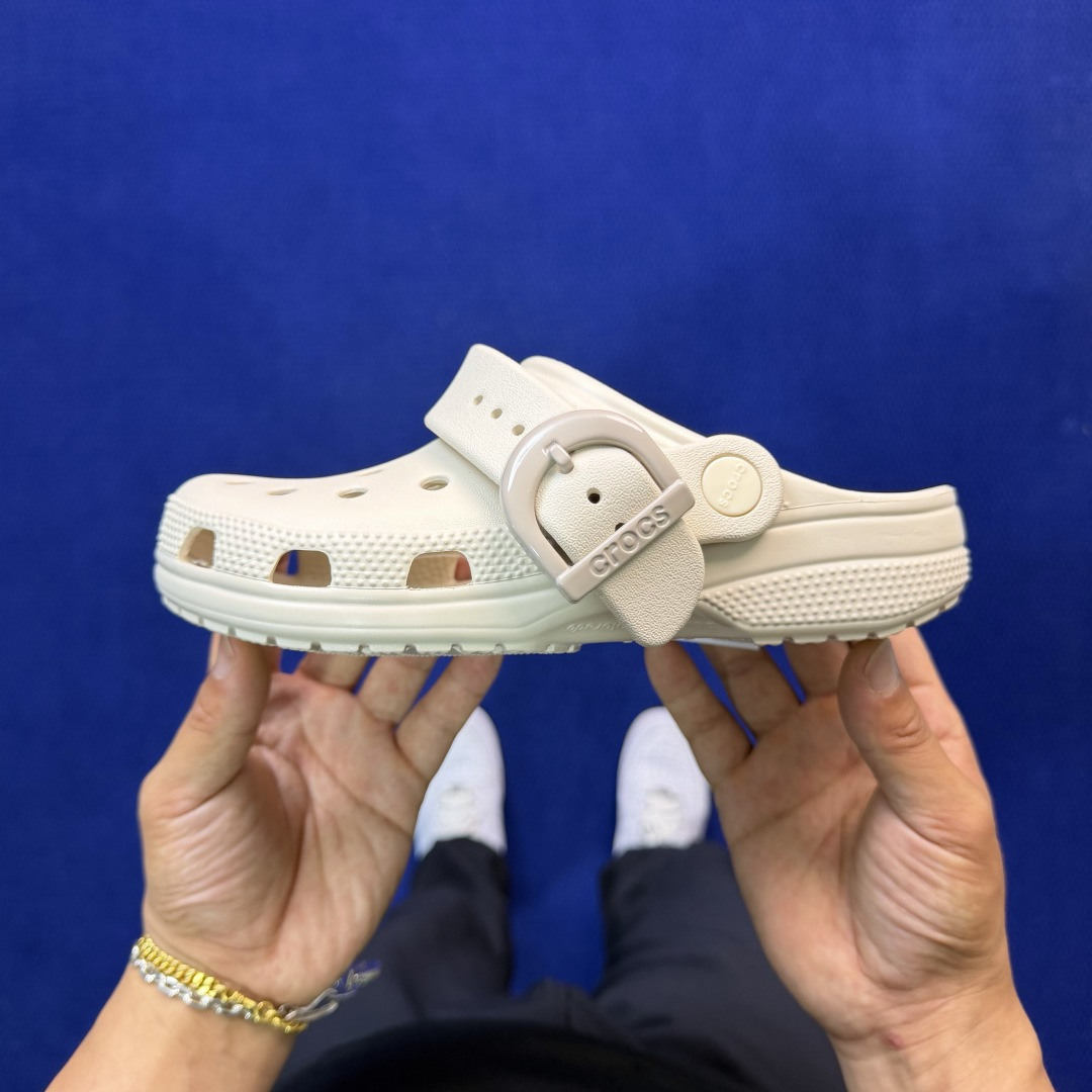 Crocs卡骆驰 洞洞鞋 金属扣明星-骨白原厂数据复模，双层注塑尺码：M4-M7 / 36-40M3=3