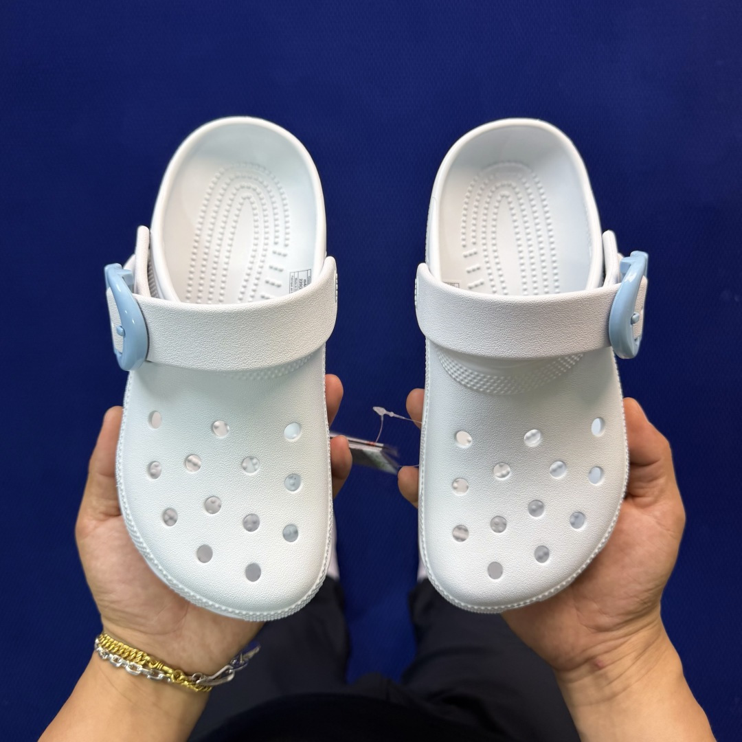 Crocs卡骆驰 洞洞鞋 金属扣明星-水汽蓝原厂数据复模，双层注塑尺码：M4-M7 / 36-40M3=