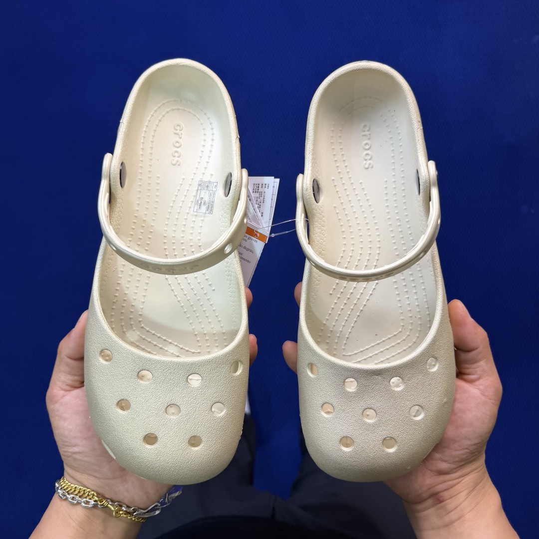 Crocs卡骆驰 洞洞鞋 芭蕾🩰-金色原厂数据复模，双层注塑尺码：M3-M7 / 34-40M3=34-