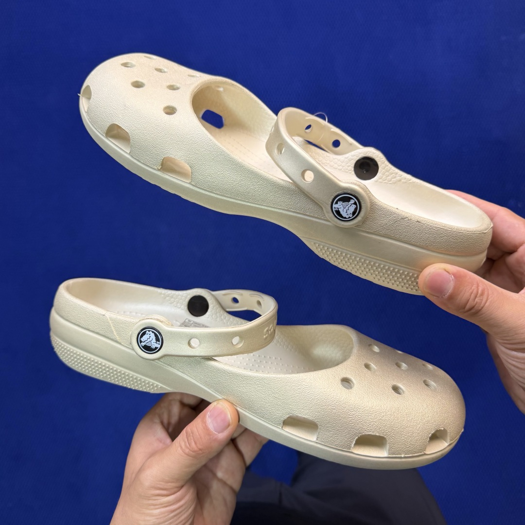 Crocs卡骆驰 洞洞鞋 芭蕾🩰-金色原厂数据复模，双层注塑尺码：M3-M7 / 34-40M3=34-