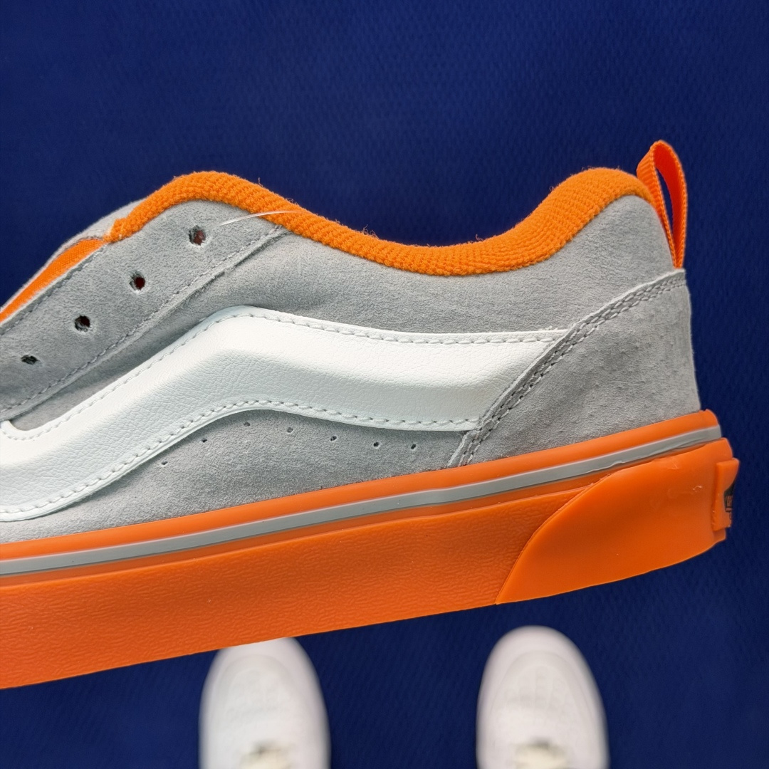 虎扑版！Vans Knu-Skool 低帮 KK26纯原级别外贸订单！万斯经典 硫化翻毛皮板鞋 粗宽立体