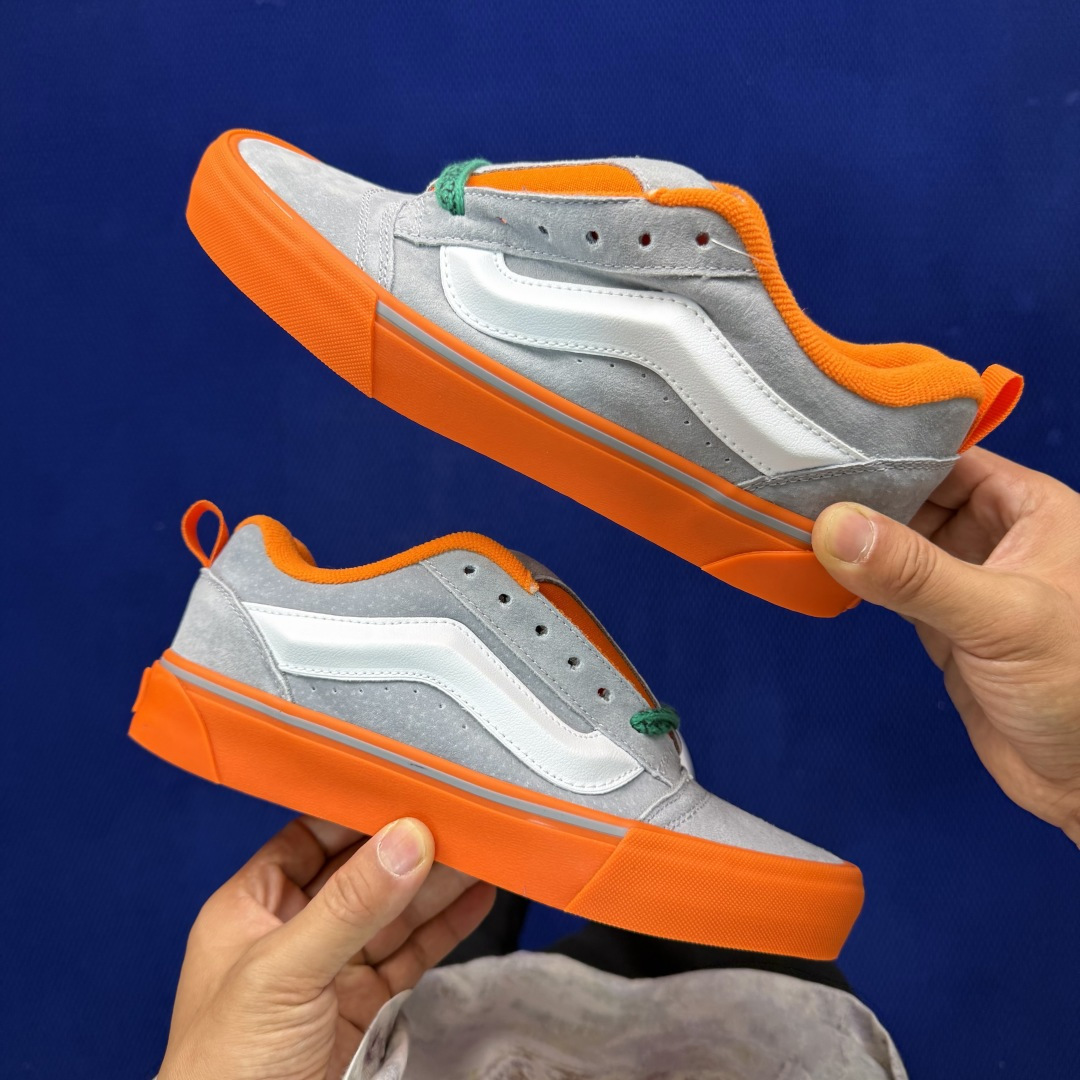 虎扑版！Vans Knu-Skool 低帮 KK26纯原级别外贸订单！万斯经典 硫化翻毛皮板鞋 粗宽立体
