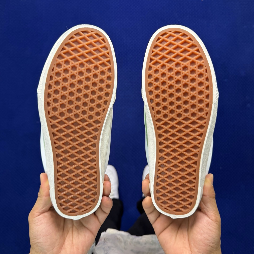 虎扑版！Vans Knu-Skool 低帮 KK16纯原级别外贸订单！万斯经典 硫化翻毛皮板鞋 粗宽立体