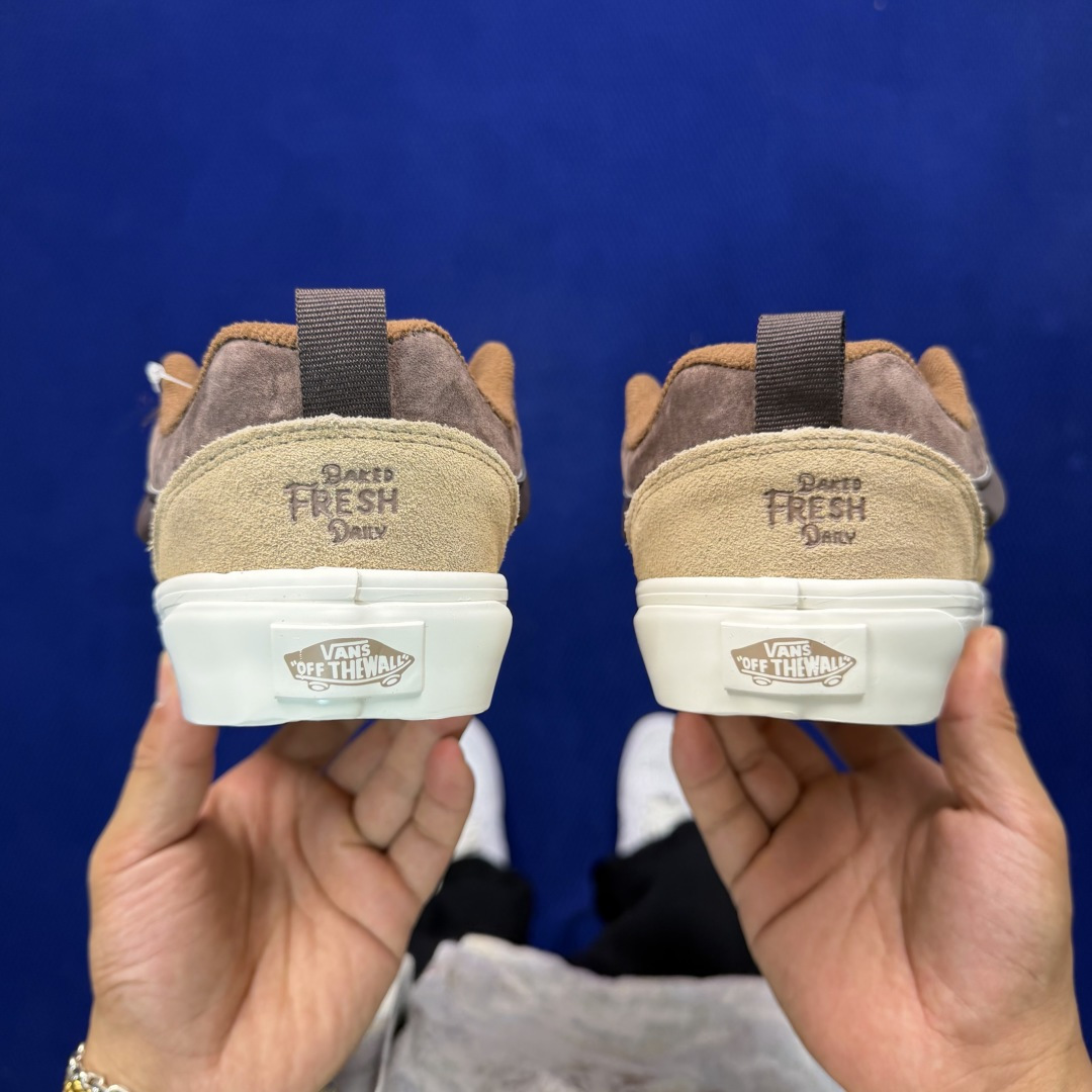 虎扑版！Vans Knu-Skool 低帮 KK32纯原级别外贸订单！万斯经典 硫化翻毛皮板鞋 粗宽立体