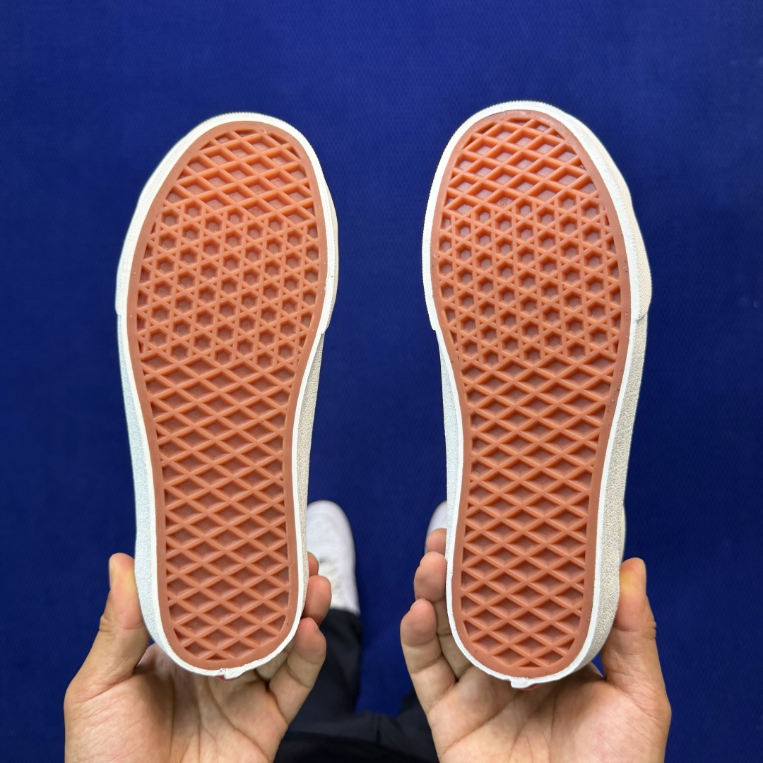 虎扑版！Vans Style 36 低帮 070V纯原级别外贸订单！万斯经典 硫化帆布板鞋正品海鸥线 鞋
