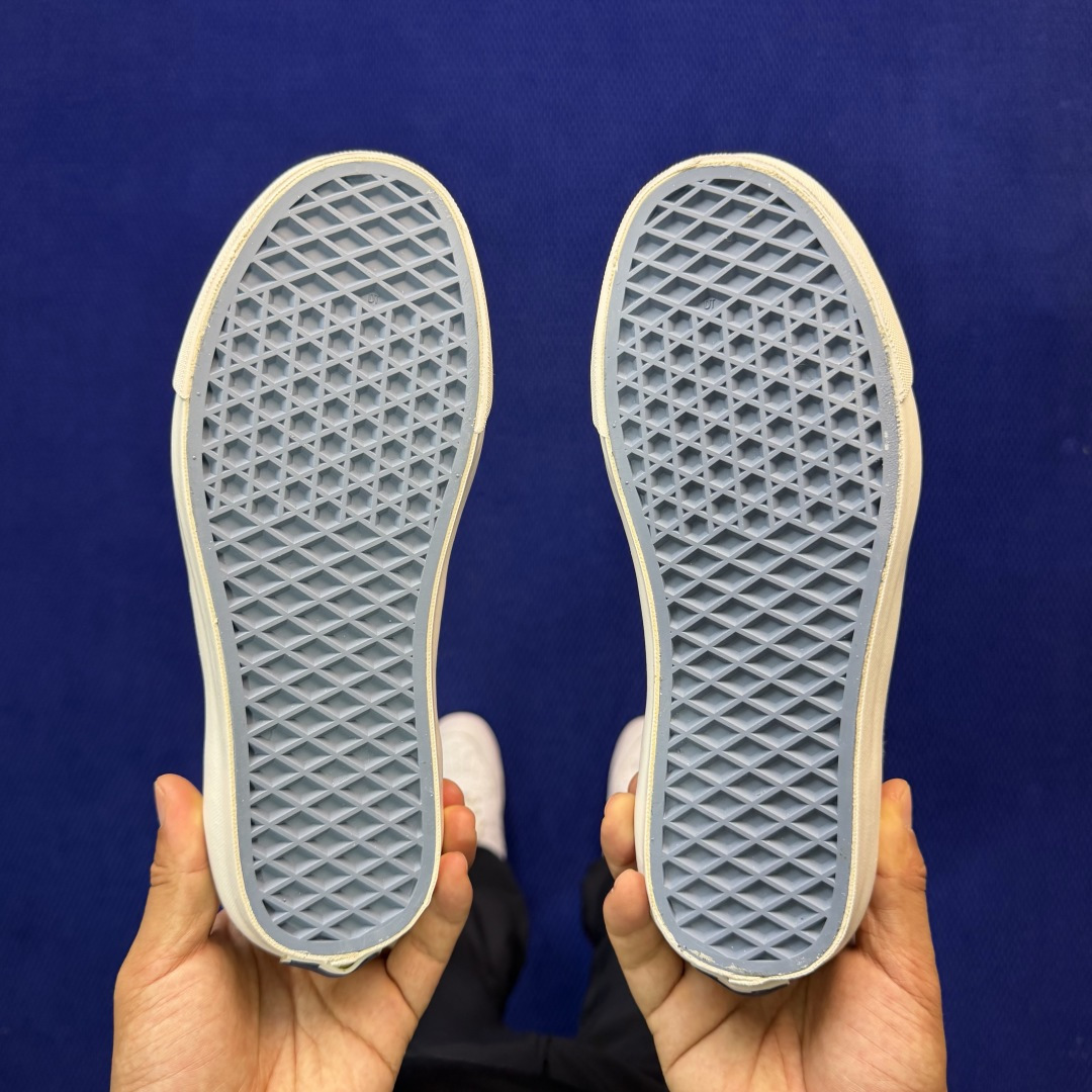 虎扑版！Vans Old Skool 低帮 143V纯原级别外贸订单！万斯经典 硫化帆布板鞋正品海鸥线 