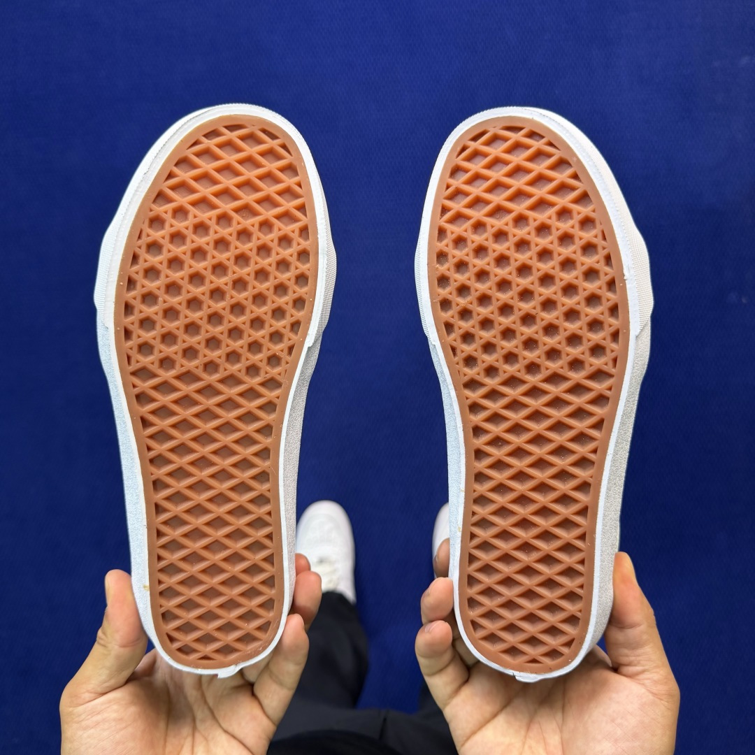 虎扑版！Vans Sk8-Low 低帮 111V纯原级别外贸订单！万斯经典 硫化帆布板鞋正品海鸥线 鞋头