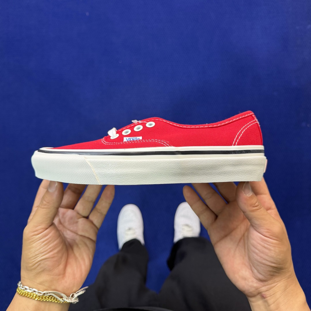 虎扑版！Vans Authentic 安纳海姆 052V纯原级别外贸订单！万斯经典 硫化帆布板鞋正品海鸥