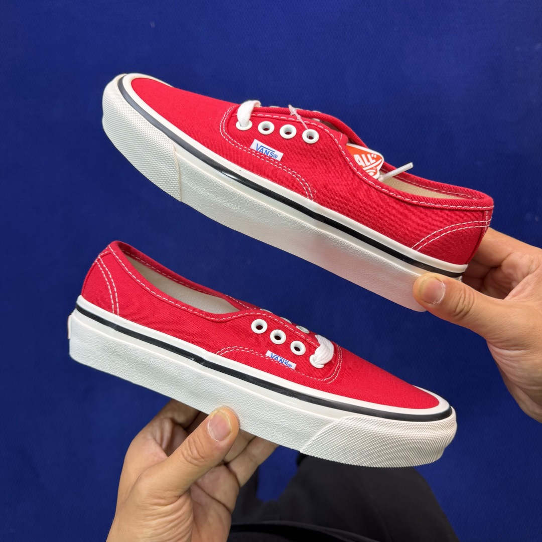 虎扑版！Vans Authentic 安纳海姆 052V纯原级别外贸订单！万斯经典 硫化帆布板鞋正品海鸥