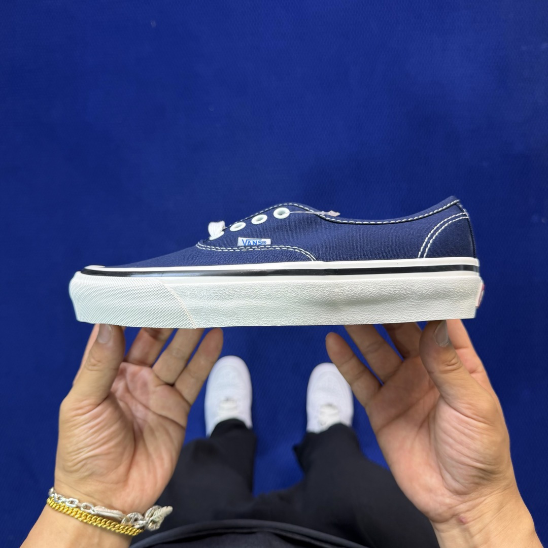 虎扑版！Vans Authentic 安纳海姆 049V纯原级别外贸订单！万斯经典 硫化帆布板鞋正品海鸥