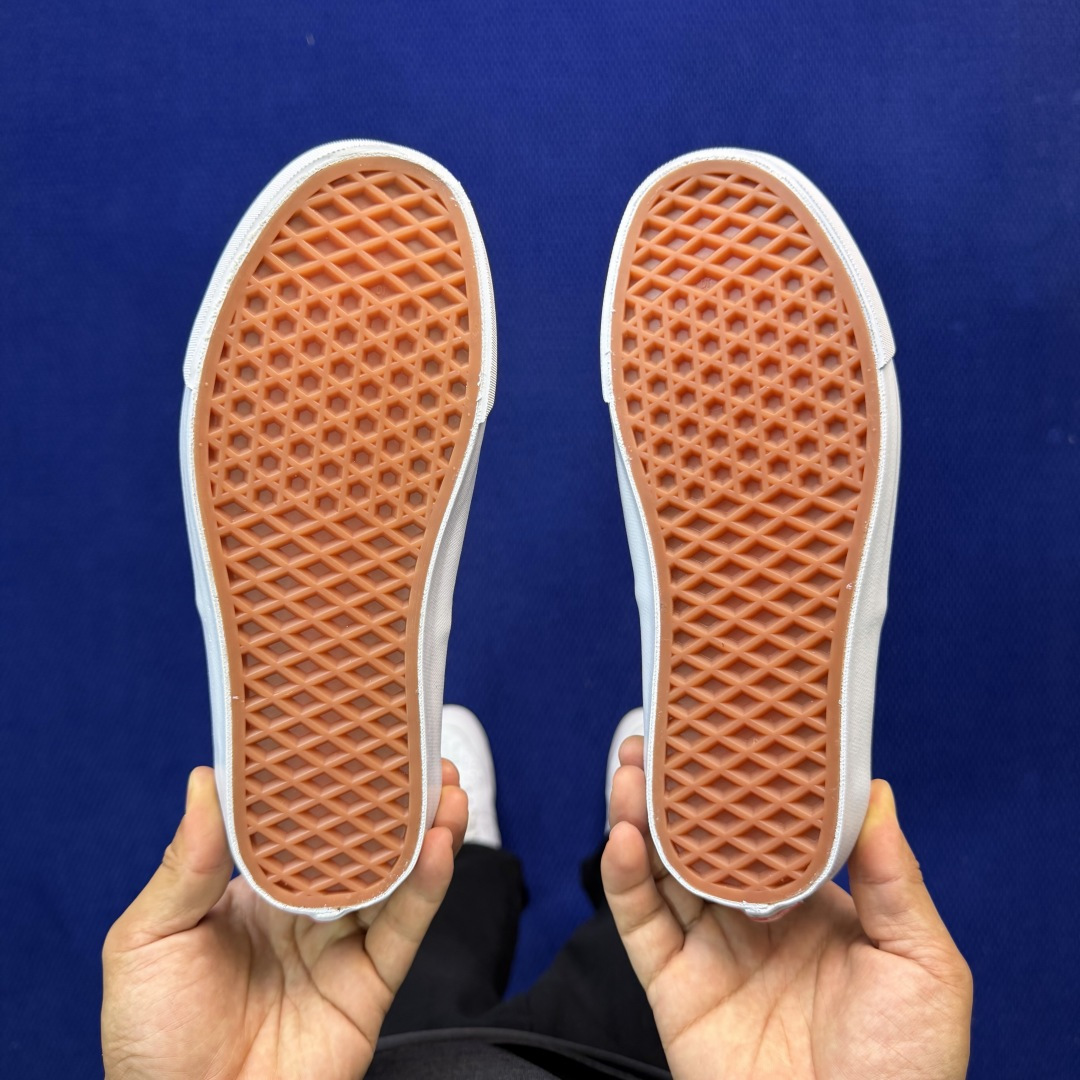 虎扑版！Vans Authentic 安纳海姆 132V纯原级别外贸订单！万斯经典 硫化帆布板鞋正品海鸥