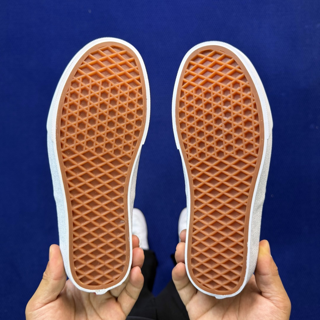 虎扑版！Vans Authentic 安纳海姆 043V纯原级别外贸订单！万斯经典 硫化帆布板鞋正品海鸥