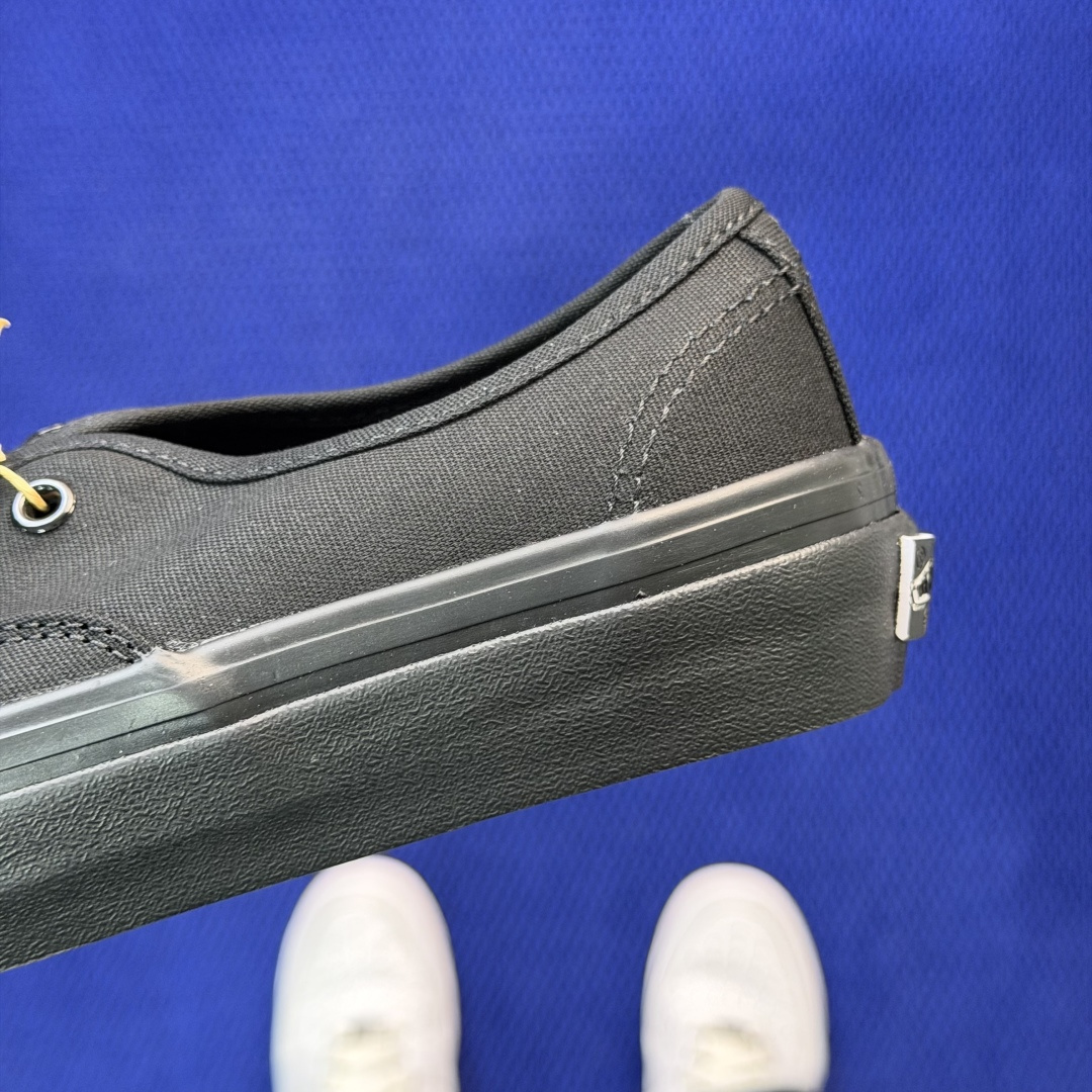 虎扑版！Vans Authentic 安纳海姆 126V纯原级别外贸订单！万斯经典 硫化帆布板鞋正品海鸥