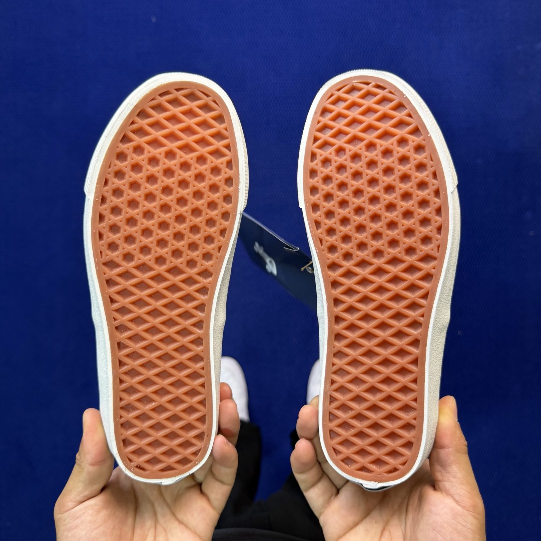 虎扑版！Vans Authentic 安纳海姆 131V纯原级别外贸订单！万斯经典 硫化帆布板鞋正品海鸥