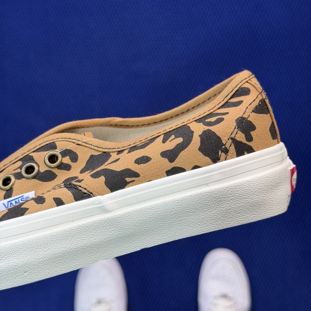 虎扑版！Vans Authentic 安纳海姆 079V纯原级别外贸订单！万斯经典 硫化帆布板鞋正品海鸥