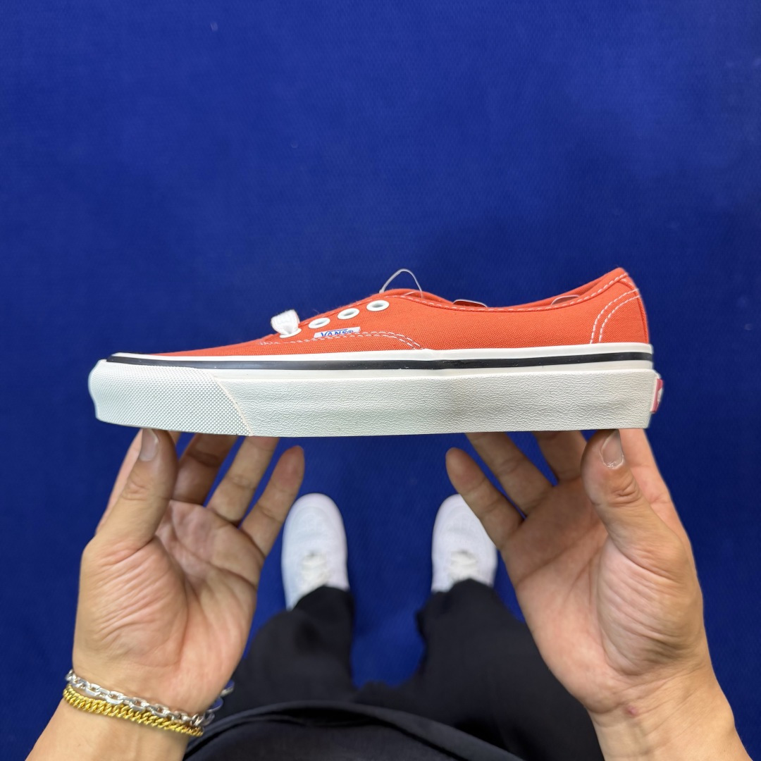 虎扑版！Vans Authentic 安纳海姆 061V纯原级别外贸订单！万斯经典 硫化帆布板鞋正品海鸥