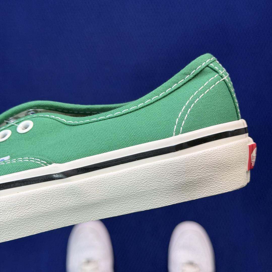 虎扑版！Vans Authentic 安纳海姆 054V纯原级别外贸订单！万斯经典 硫化帆布板鞋正品海鸥