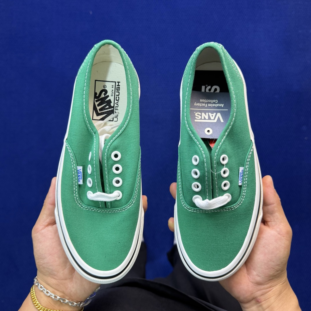 虎扑版！Vans Authentic 安纳海姆 054V纯原级别外贸订单！万斯经典 硫化帆布板鞋正品海鸥