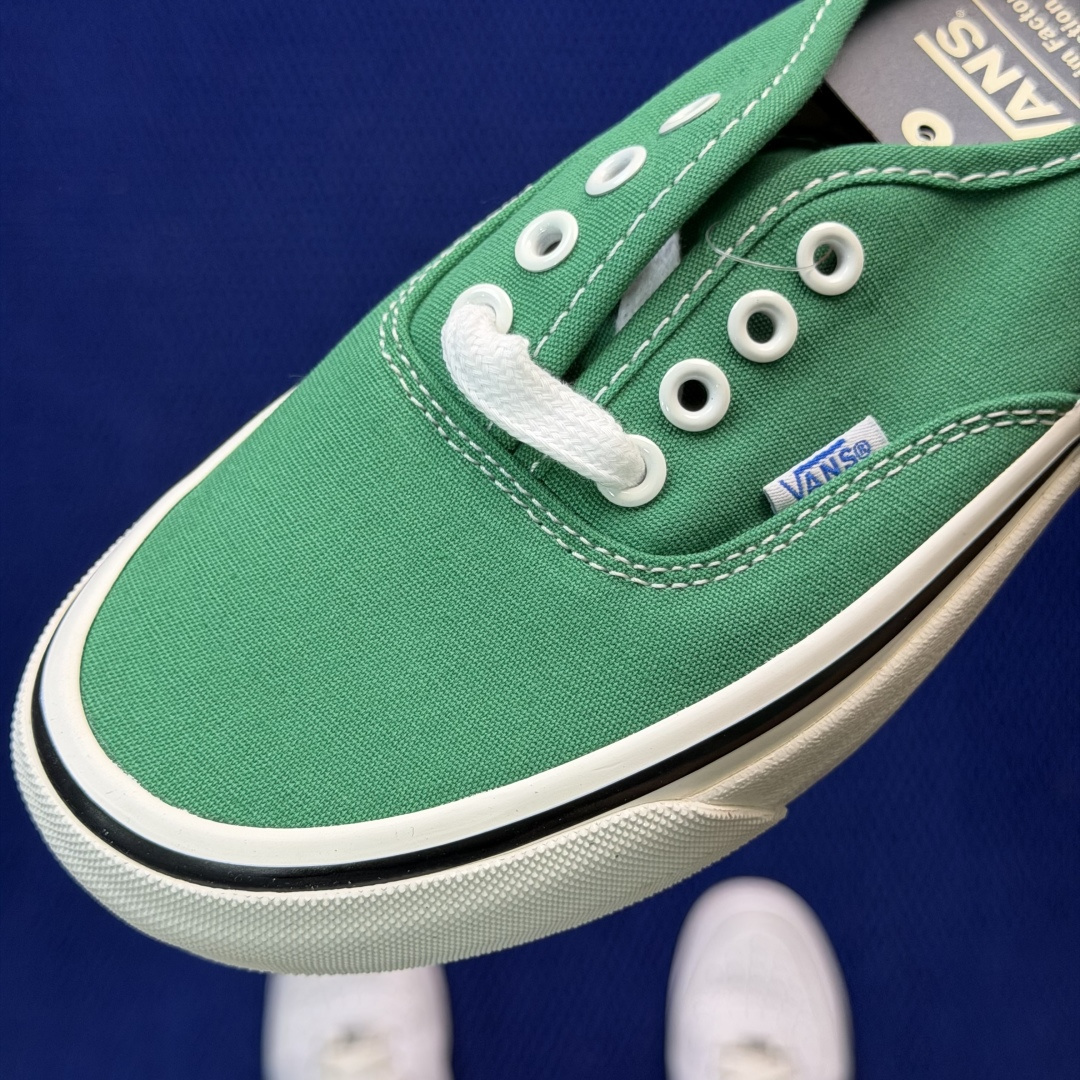 虎扑版！Vans Authentic 安纳海姆 054V纯原级别外贸订单！万斯经典 硫化帆布板鞋正品海鸥