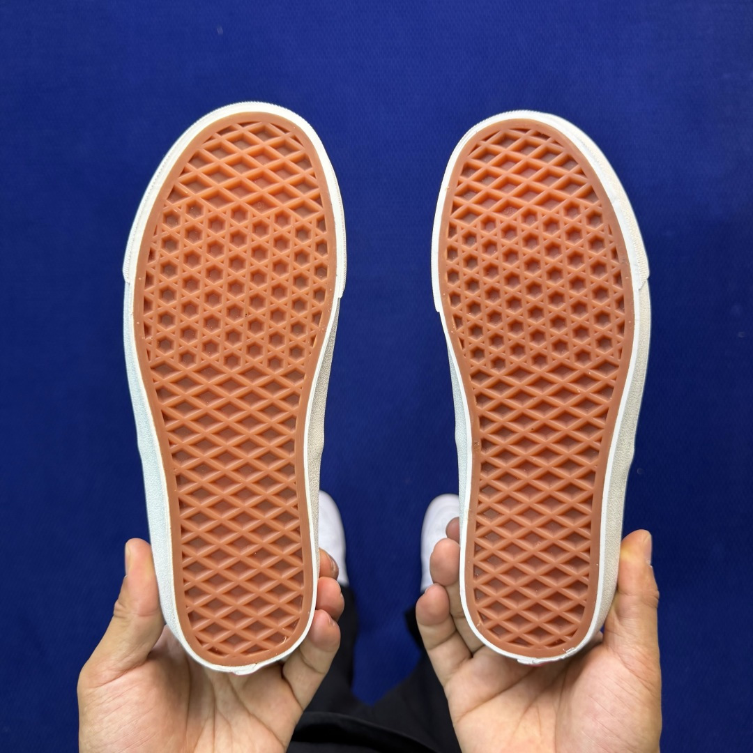 虎扑版！Vans Authentic 安纳海姆 054V纯原级别外贸订单！万斯经典 硫化帆布板鞋正品海鸥