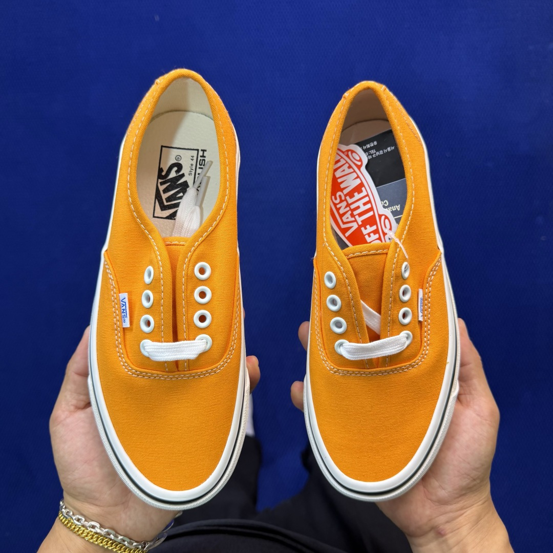虎扑版！Vans Authentic 安纳海姆 057V纯原级别外贸订单！万斯经典 硫化帆布板鞋正品海鸥