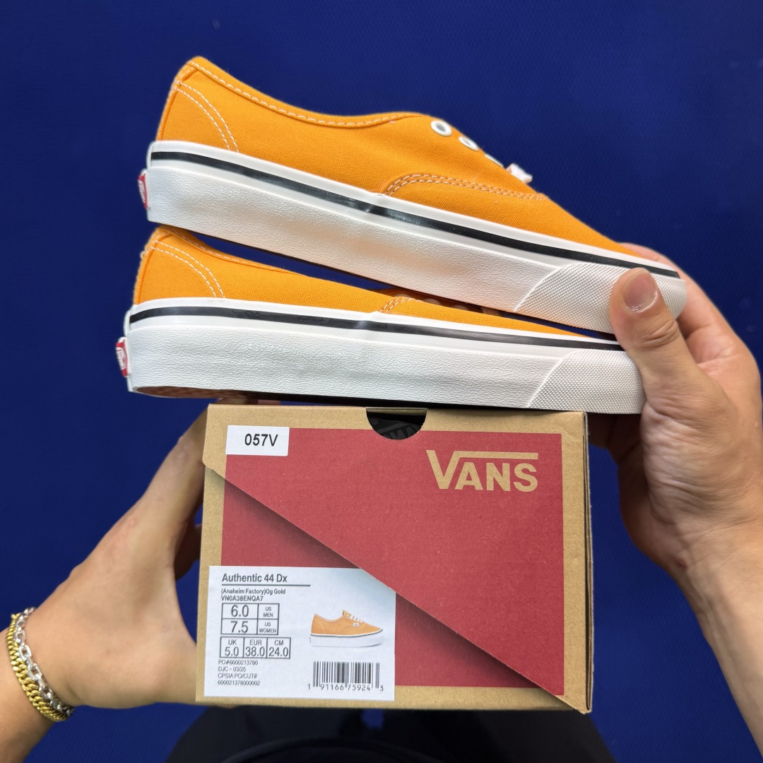 虎扑版！Vans Authentic 安纳海姆 057V纯原级别外贸订单！万斯经典 硫化帆布板鞋正品海鸥