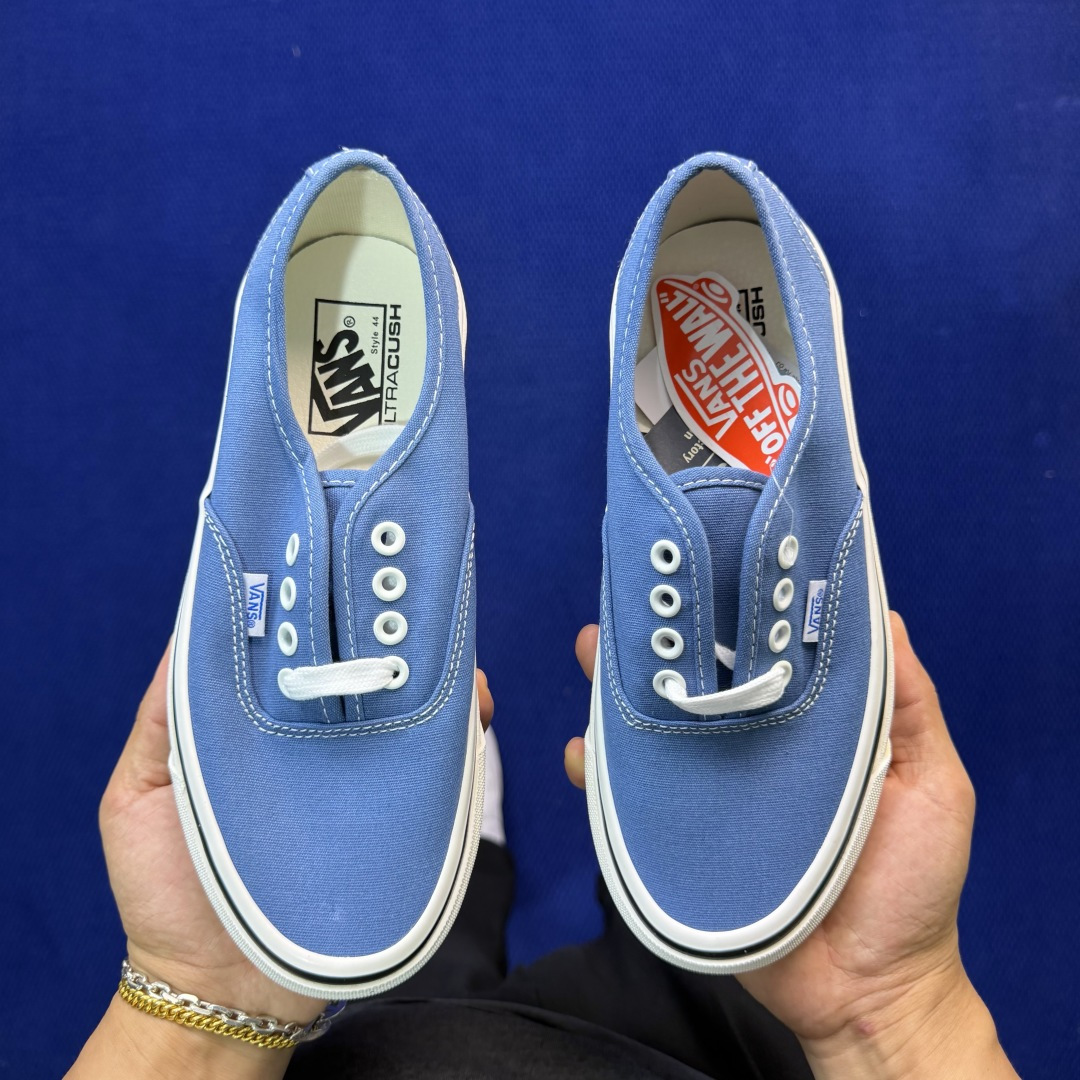 虎扑版！Vans Authentic 安纳海姆 051V纯原级别外贸订单！万斯经典 硫化帆布板鞋正品海鸥
