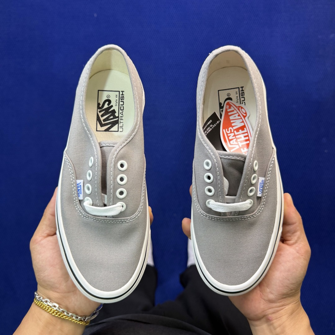 虎扑版！Vans Authentic 安纳海姆 064V纯原级别外贸订单！万斯经典 硫化帆布板鞋正品海鸥