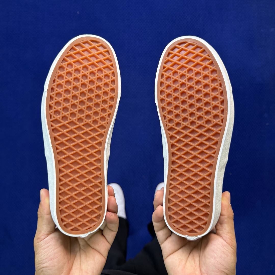 虎扑版！Vans Authentic 安纳海姆 064V纯原级别外贸订单！万斯经典 硫化帆布板鞋正品海鸥