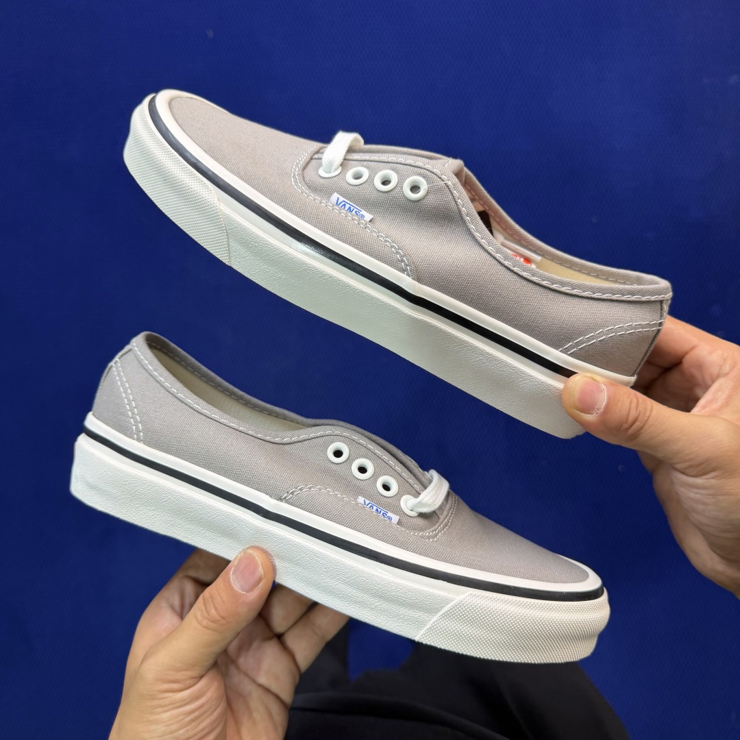 虎扑版！Vans Authentic 安纳海姆 064V纯原级别外贸订单！万斯经典 硫化帆布板鞋正品海鸥