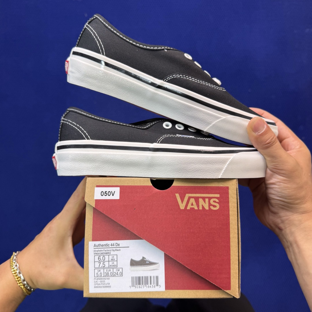 虎扑版！Vans Authentic 安纳海姆 050V纯原级别外贸订单！万斯经典 硫化帆布板鞋正品海鸥