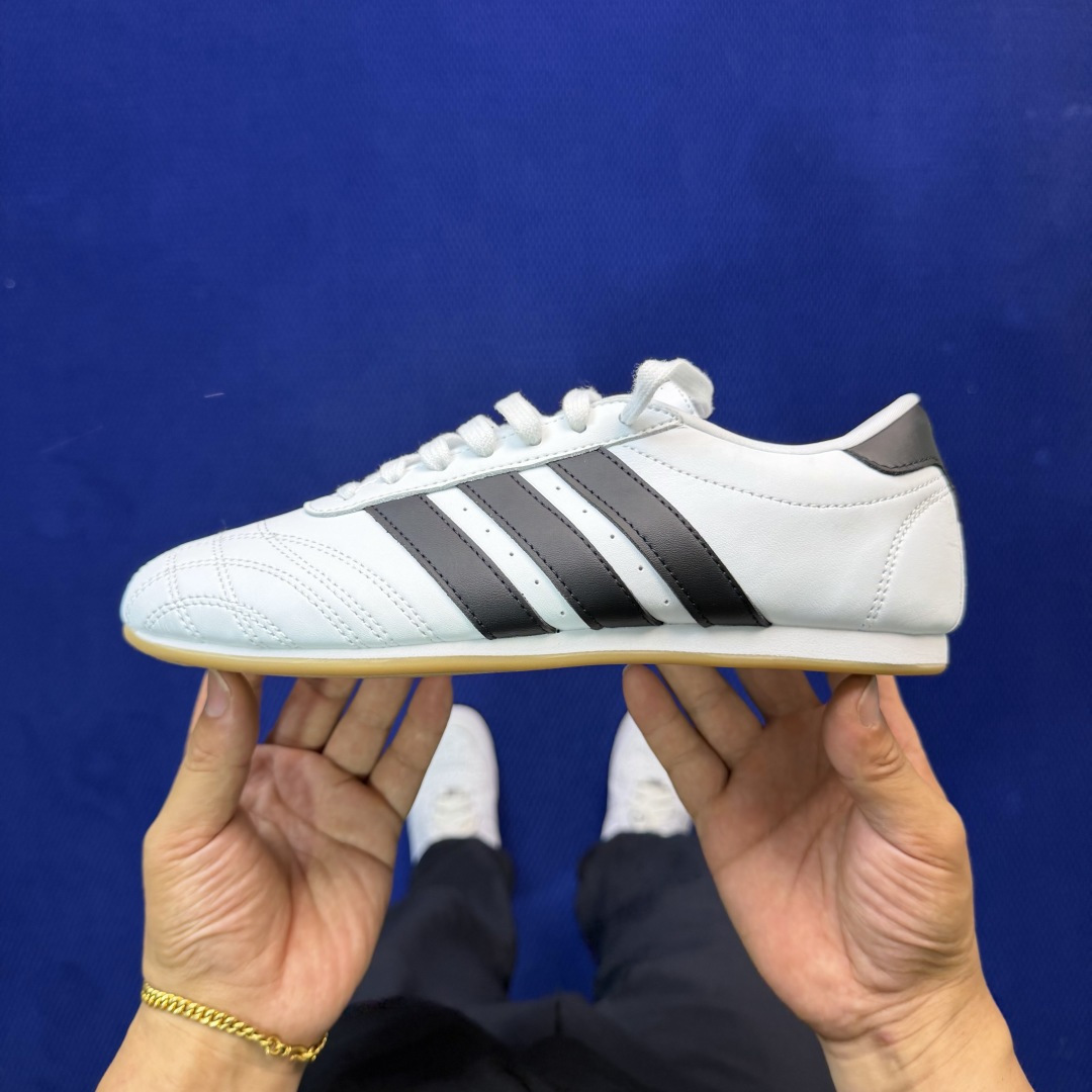 adidas originals Taekwondo 跆拳道训练鞋第5色:JS1193白色 尺码：36-