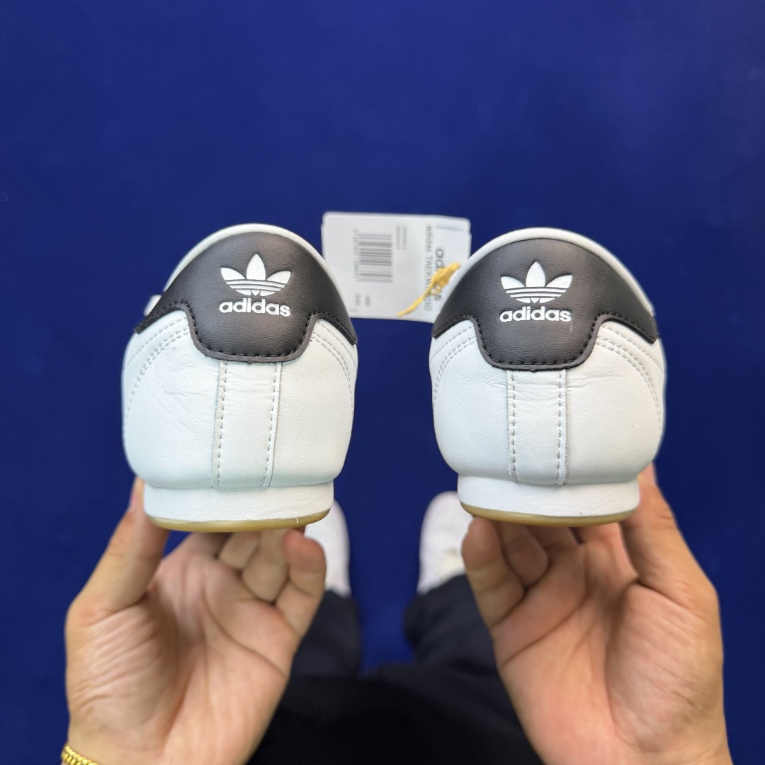 adidas originals Taekwondo 跆拳道训练鞋第5色:JS1193白色 尺码：36-