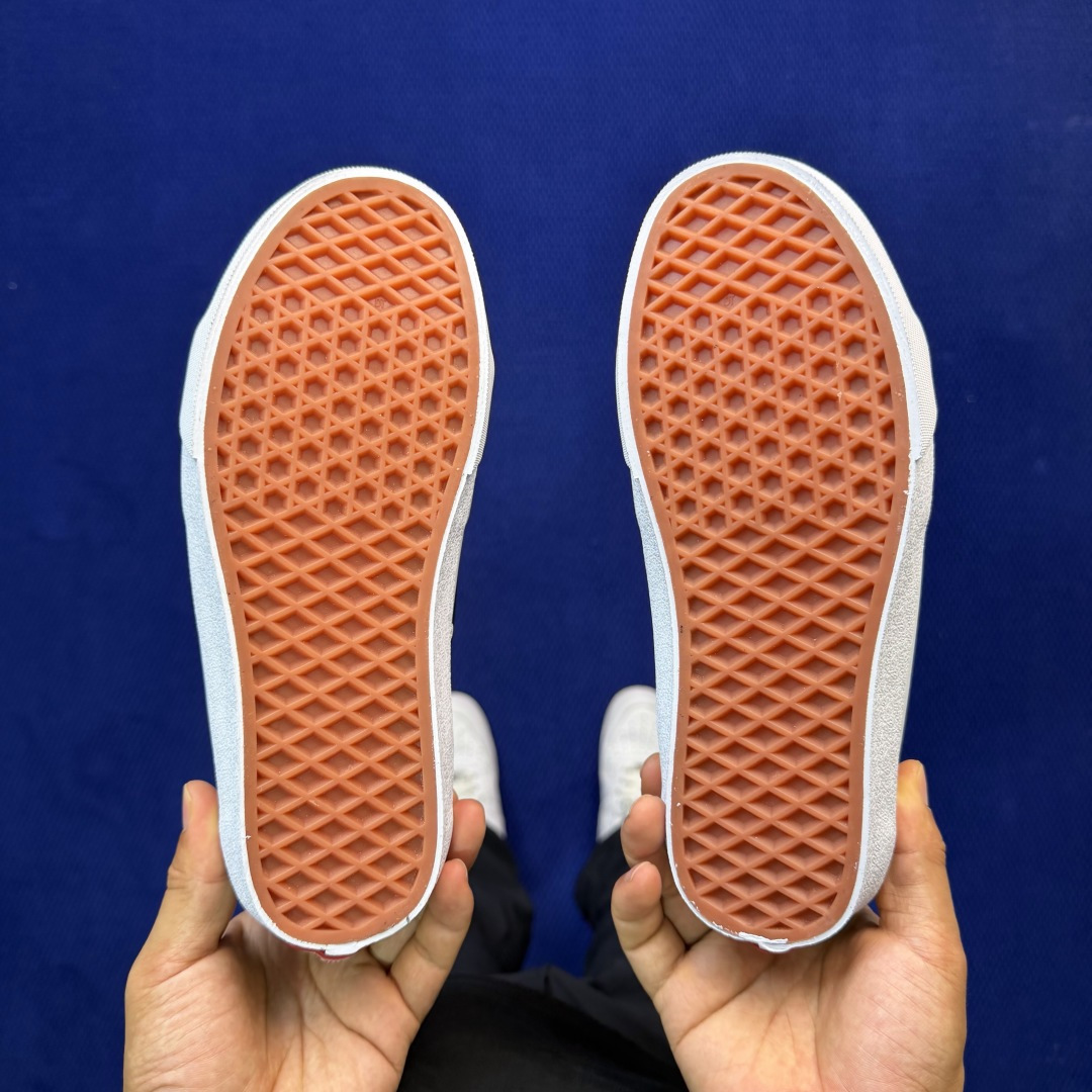 虎扑版！Vans Sk8-Low 低帮 144V纯原级别外贸订单！万斯经典 硫化帆布板鞋正品海鸥线 鞋头