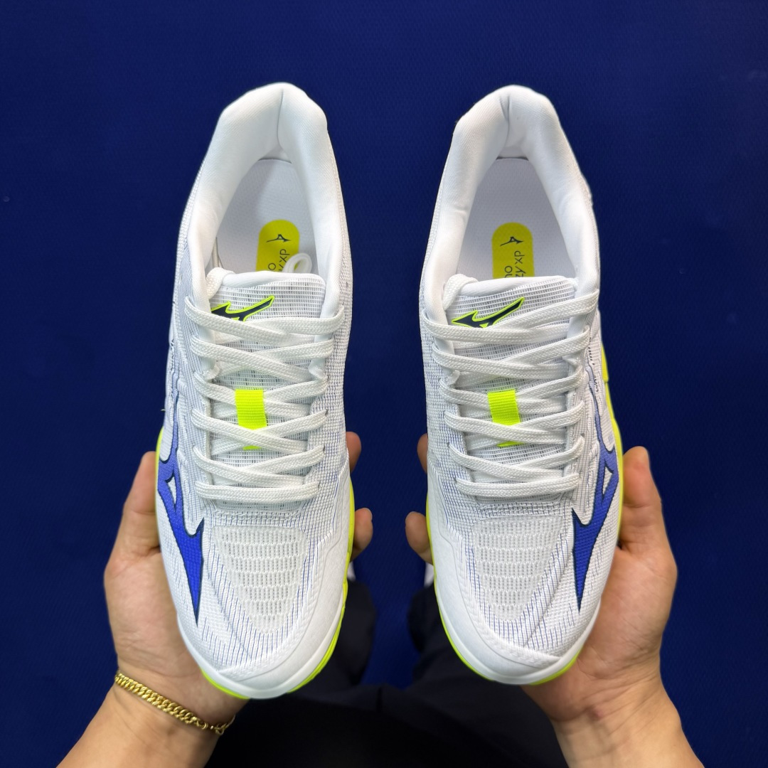 外贸爆款 Mizuno Wave Lightning ELITE 排球鞋 共4色！货号：V1GA 尺码：