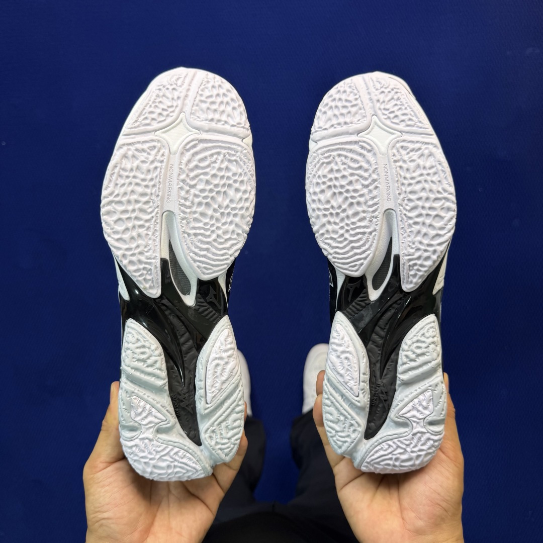 外贸爆款 Mizuno Wave Lightning ELITE 排球鞋 共4色！货号：V1GA 尺码：