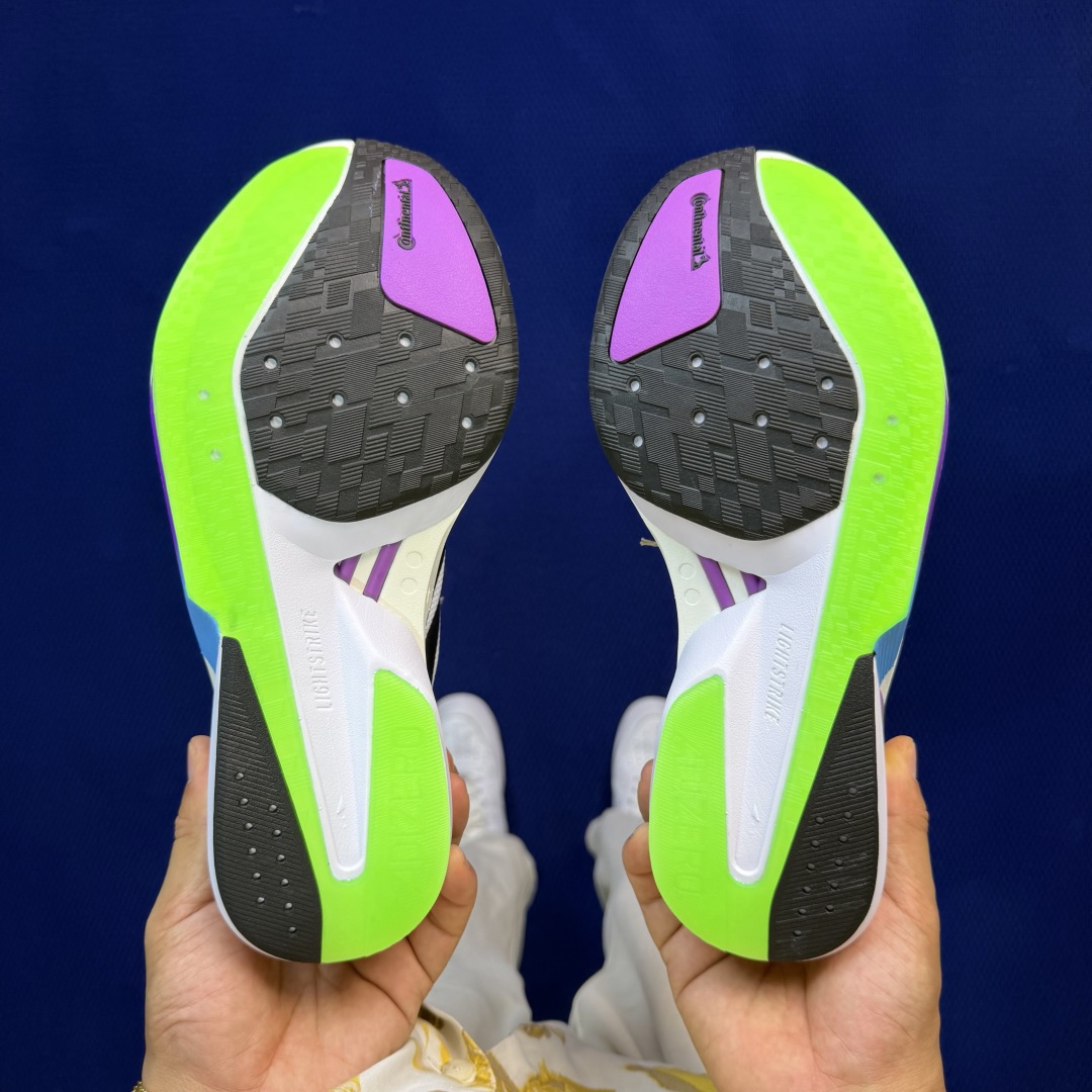阿迪达跑鞋：波士顿13 第9色:彩色adidas Adizero Boston 13 马拉松跑步鞋货号：