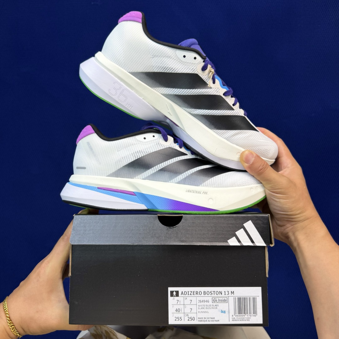 阿迪达跑鞋：波士顿13 第9色:彩色adidas Adizero Boston 13 马拉松跑步鞋货号：