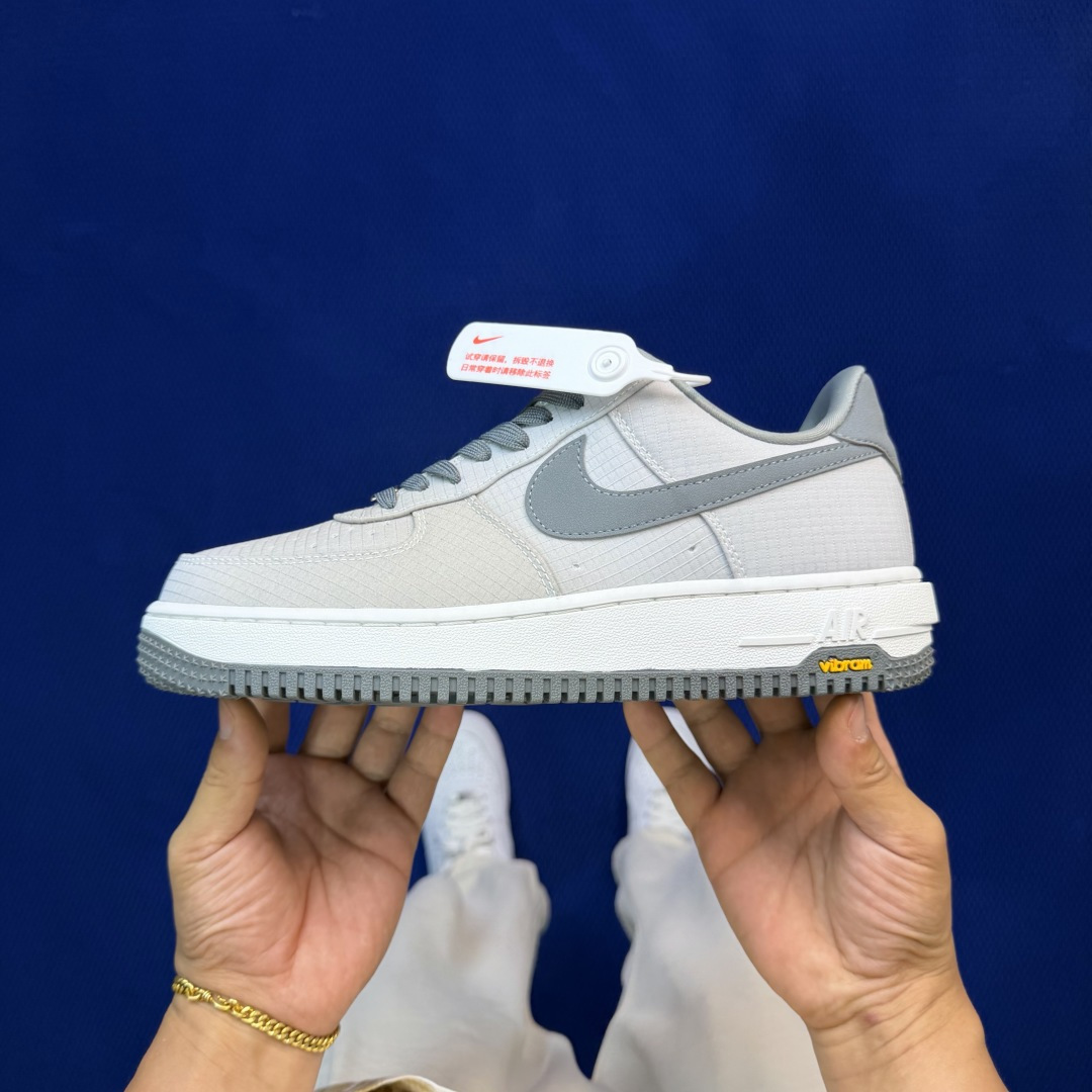 3A空军！第647色：V底GTX防水机能浅灰Nike Air Force 1 Low百分百原鞋开发！PT