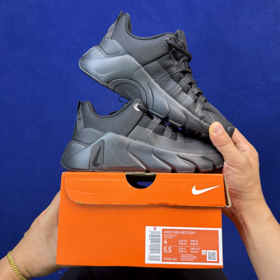 Nike Free Metcon 7 综合训练鞋货号：II7406-001 尺码：36-46带半码