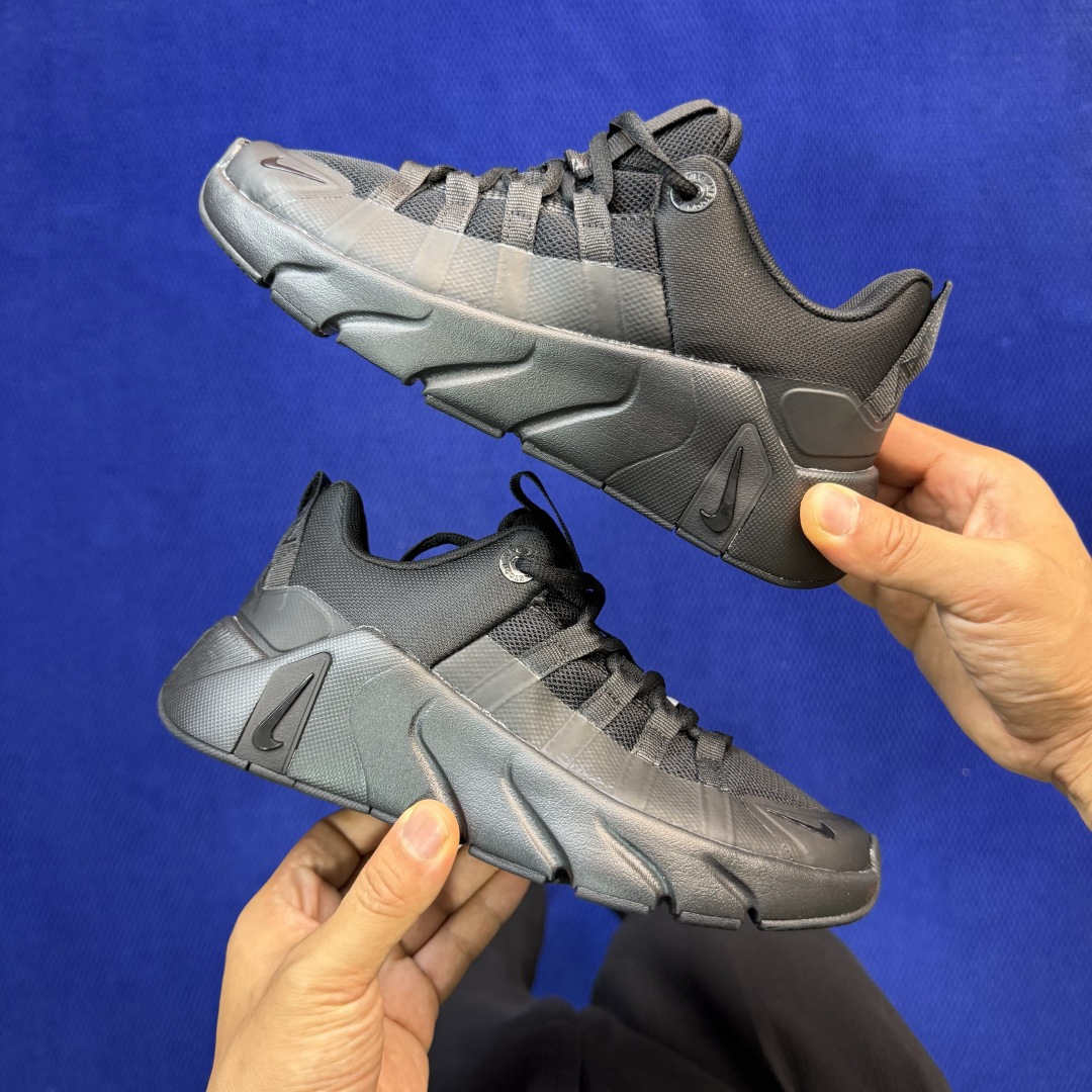 Nike Free Metcon 7 综合训练鞋货号：II7406-001 尺码：36-46带半码