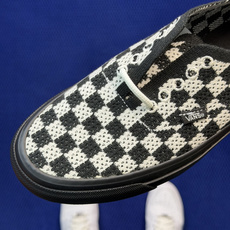 虎扑版!Vans Authentic 安纳海姆 格子布黑白 154V纯原级别外贸订单!万斯经典 硫化帆布 虎扑版!Vans Authentic 安纳海姆 格子布黑白 154V纯原级别外贸订单!万斯经典 硫化帆布