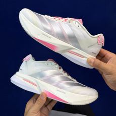 阿迪达跑鞋:波士顿13 第10色:白银粉adidas Adizero Boston 13 马拉松跑步鞋货 阿迪达跑鞋:波士顿13 第10色:白银粉adidas Adizero Boston 13 马拉松跑步鞋货