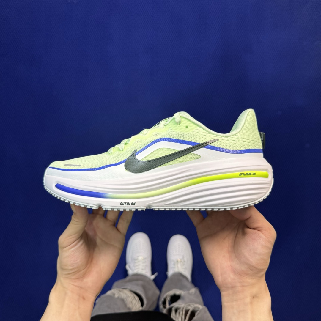 大厂纯原1:1！Nike Winflo 12 跑步鞋公司级 第3色: 白绿货号：HV9272-700 尺