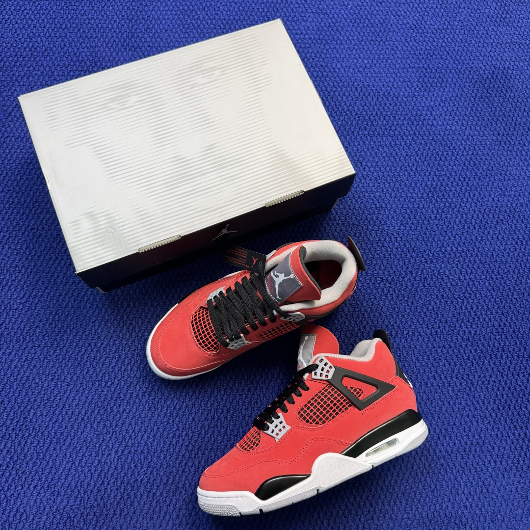 AJ4 复刻红色公牛