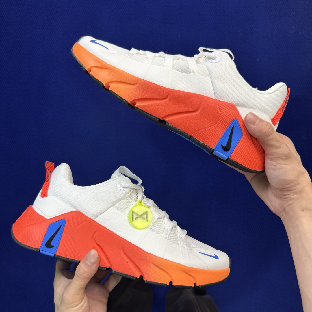 Nike Free Metcon 7 综合训练鞋第4色:白橙货号：II7405-102 尺码：36-46