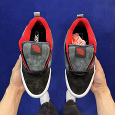 虎扑版!Vans Knu-Skool 低帮 KK54纯原级别外贸订单!万斯经典 硫化翻毛皮板鞋 粗宽立体 虎扑版!Vans Knu-Skool 低帮 KK54纯原级别外贸订单!万斯经典 硫化翻毛皮板鞋 粗宽立体