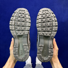 纯原 第78色:深灰金耐克 Nike 低帮复古老爹风休闲运动舒适慢跑鞋老爹鞋Initiator 独家出货 纯原 第78色:深灰金耐克 Nike 低帮复古老爹风休闲运动舒适慢跑鞋老爹鞋Initiator 独家出货