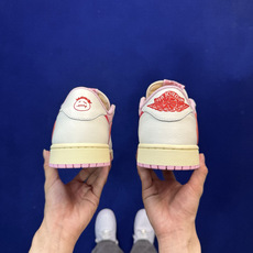 Travis Scott x Air Jordan Low OG 粉倒钩 Tropical Pink 低 Travis Scott x Air Jordan Low OG 粉倒钩 Tropical Pink 低